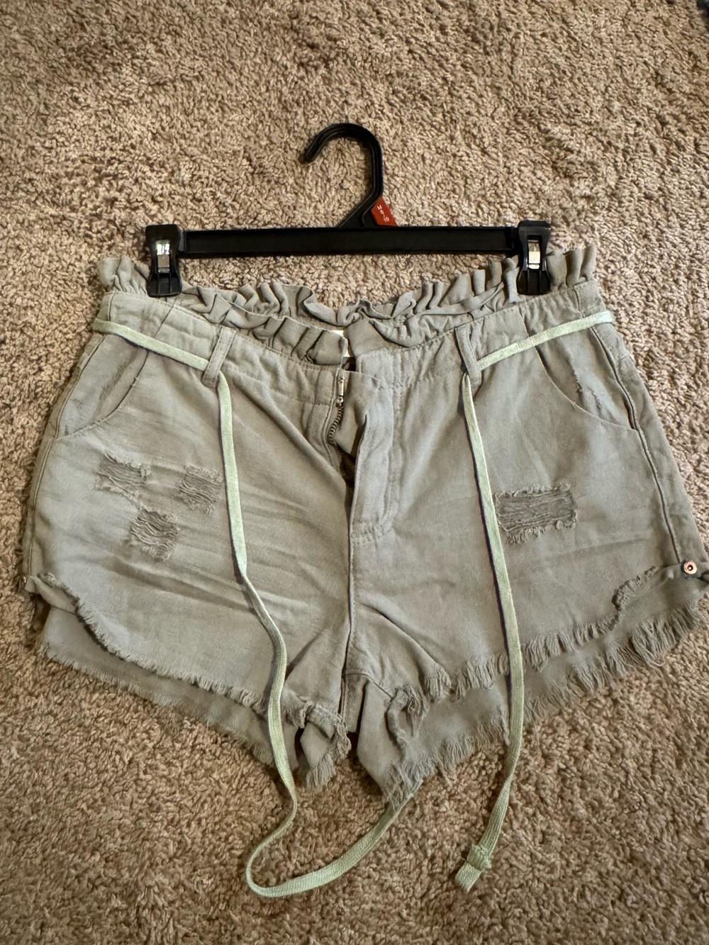 Impressions Sage High-Waist Ruffle-Waist Distressed Shorts